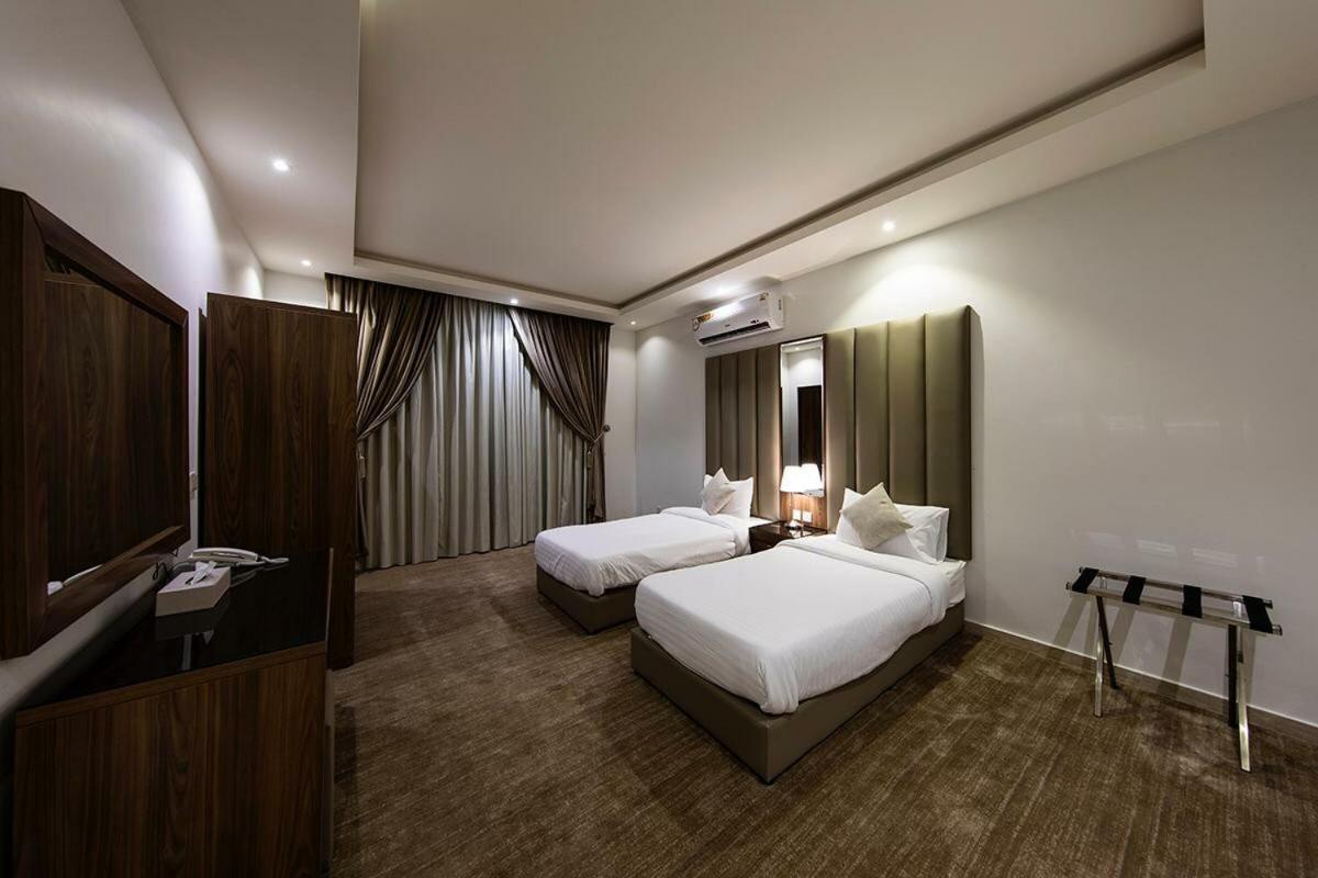 Towlan Qurtaba Aparthotel Riyadh Exterior photo