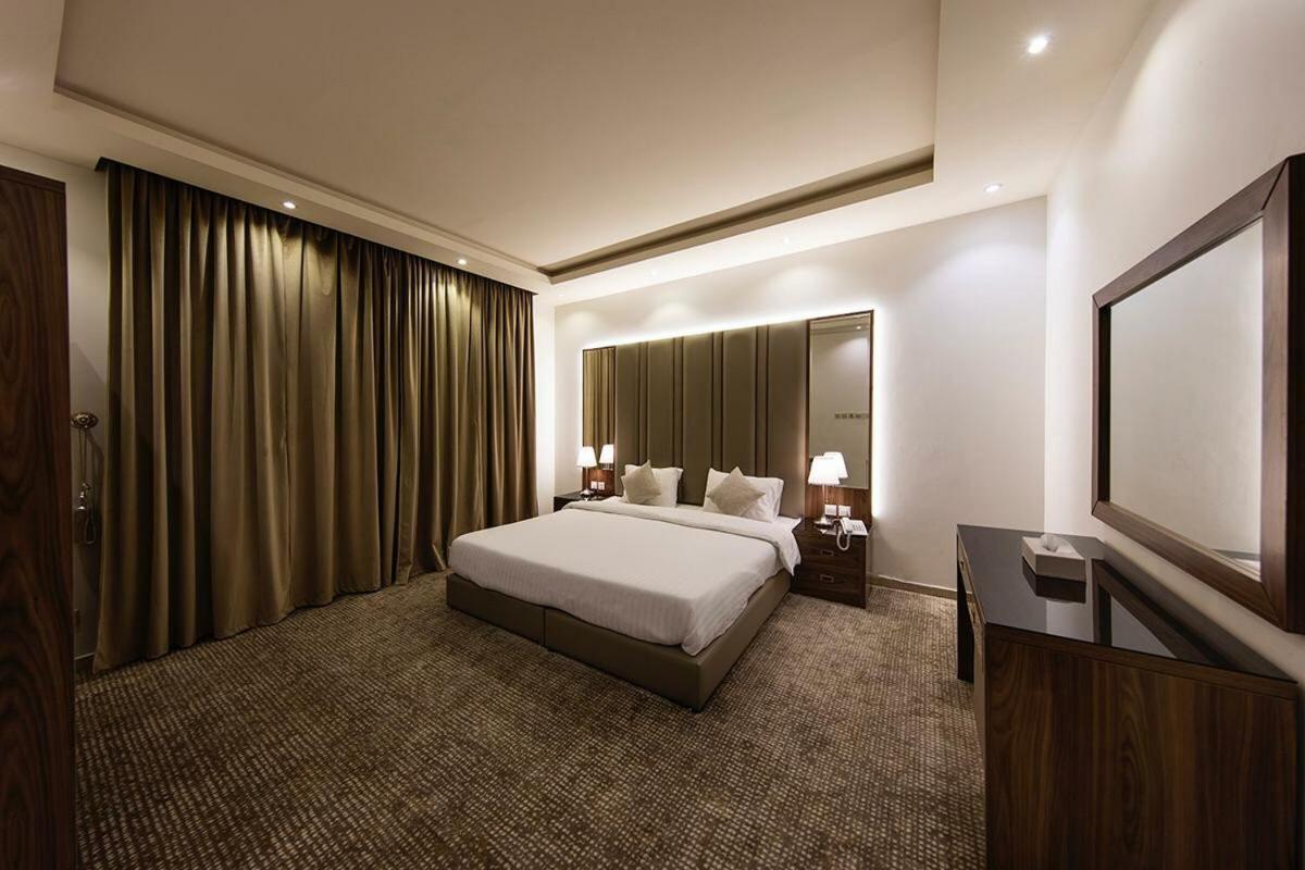 Towlan Qurtaba Aparthotel Riyadh Exterior photo